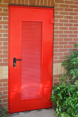 G15 louvred door for plantroom